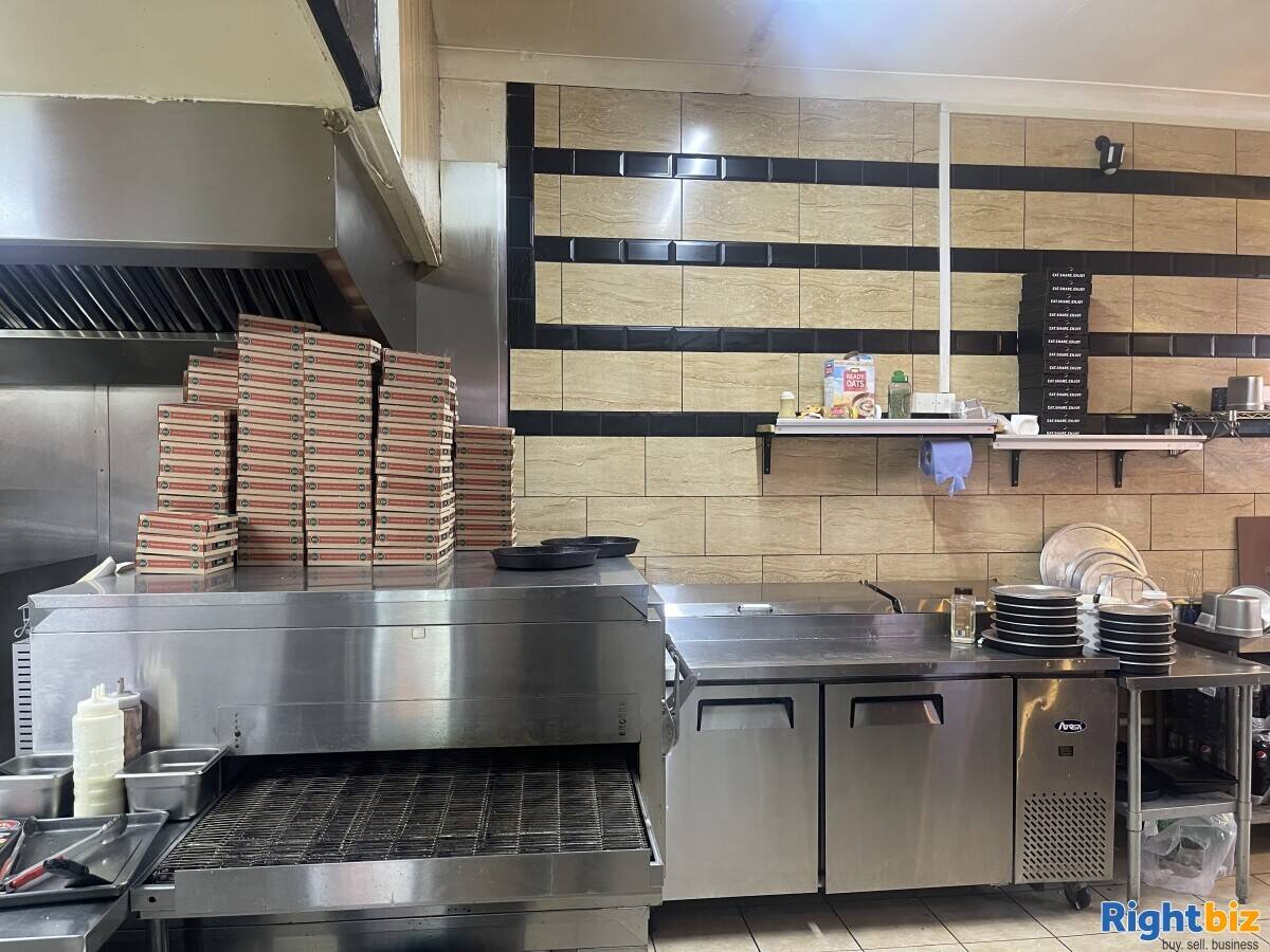 Takeaway and dessert shop for sale in Birmingham - 2 business in 1 shop Photo 6