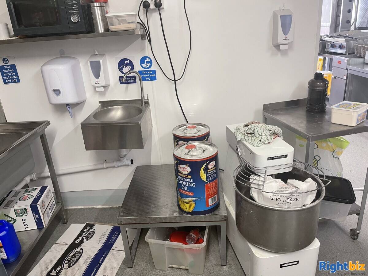 Pizza takeaway business for sale in Grimsby.