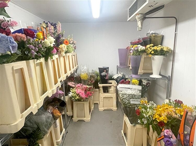 76+ YEARS ESTABLISHED, HIGH TURNOVER FLORIST  – SUFFOLK