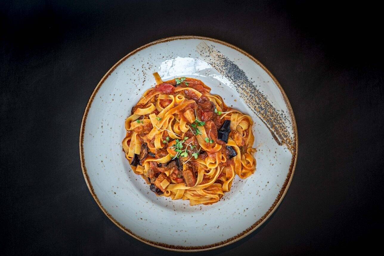 Italian Restaurant with strong trading history & potential for further growth for Sale (leasehold)