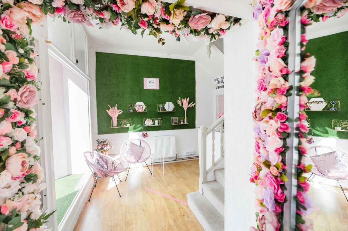 Highly Successful Leasehold Beauty Salon in Oakham Rutland Photo 7