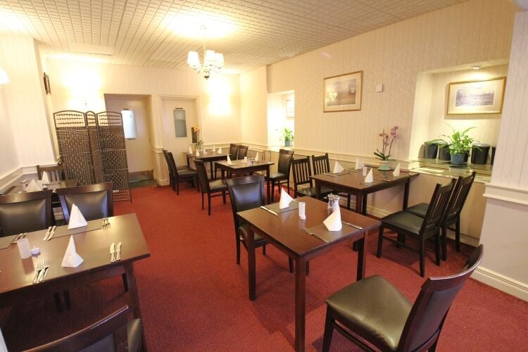 Charming Hotel in Ballater Photo 6