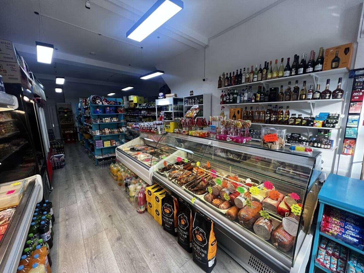 Off licence, Grocery store for sale