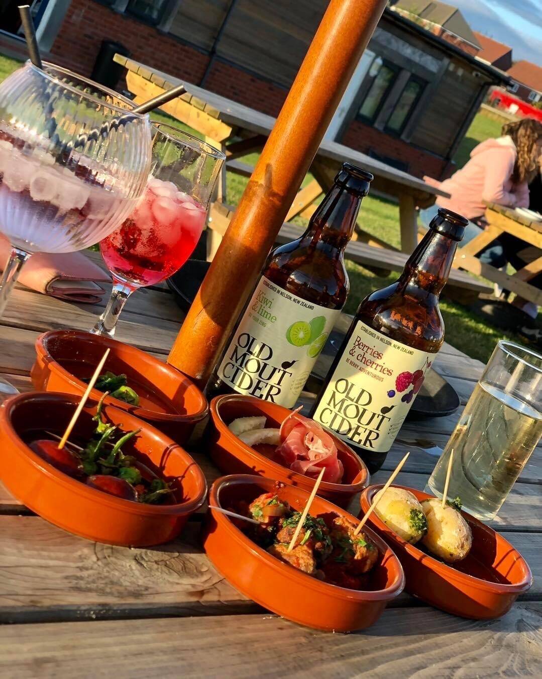 Popular licensed cafe for sale adjacent to country park
