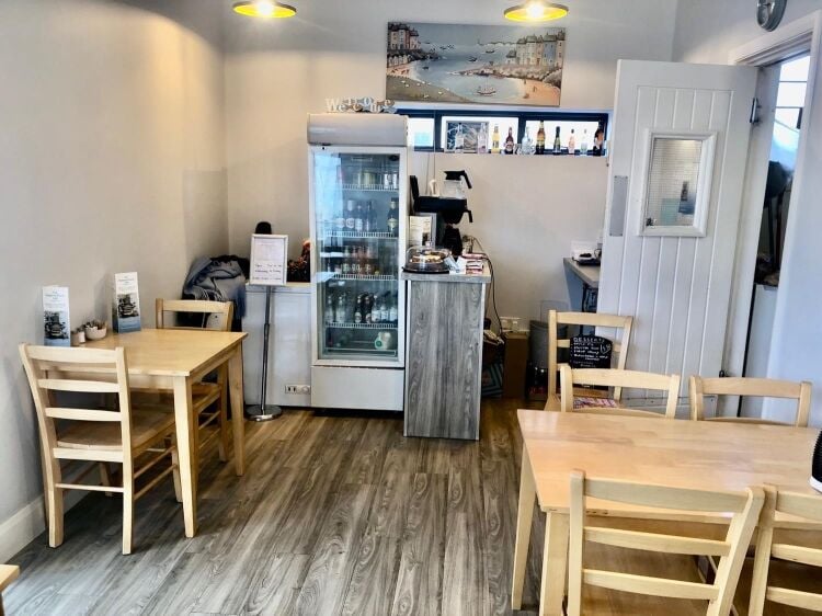 Leasehold Café & Restaurant Located In Perranporth Photo 6
