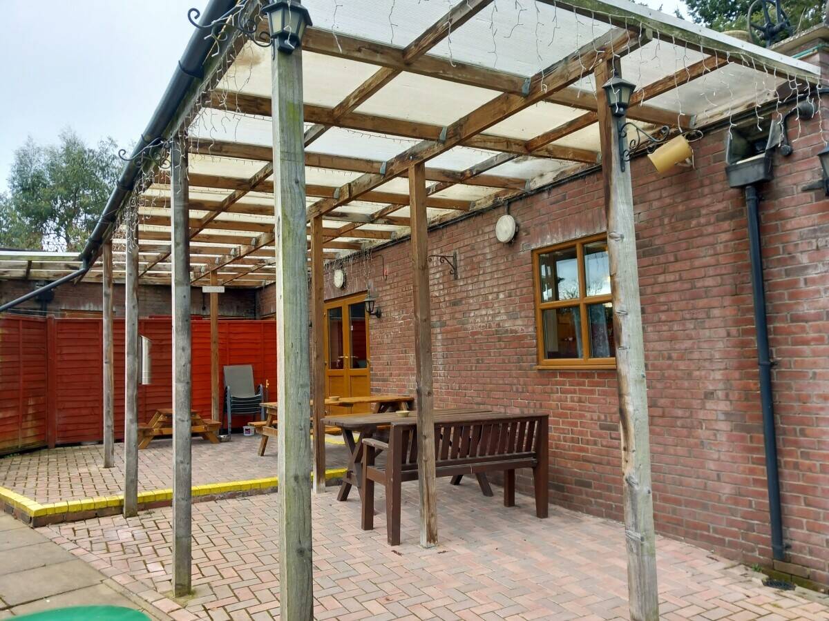 SHROPSHIRE -  WELL APPOINTED TRADITIONAL VILLAGE PUB Photo 5