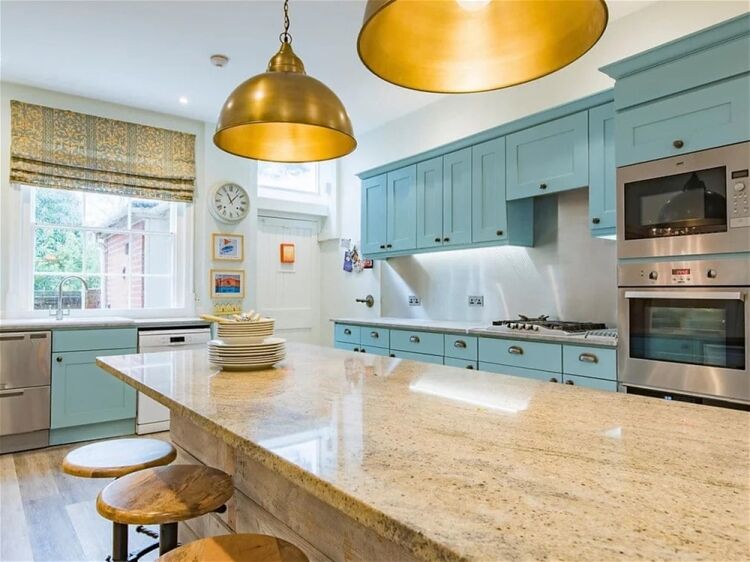 A PROVIDER OF HIGH-QUALITY CLEANING AND HOUSEKEEPING SERVICES