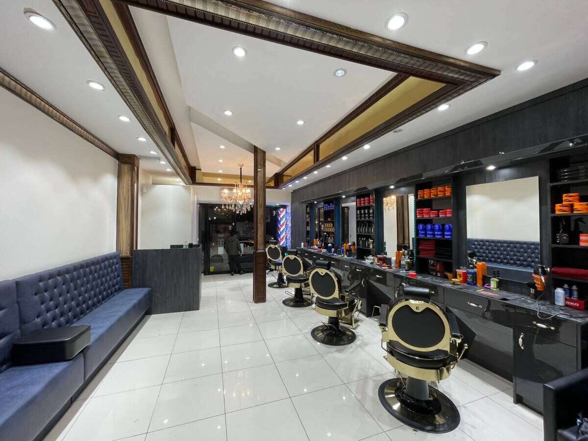 Barbar shop for sale