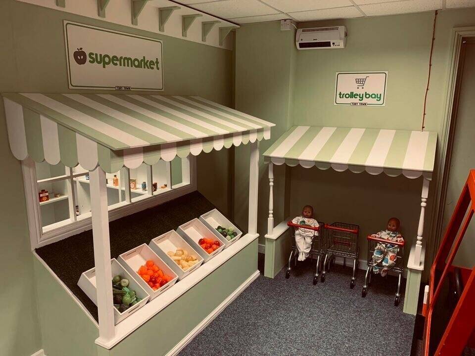 Children’s role play centre Photo 6