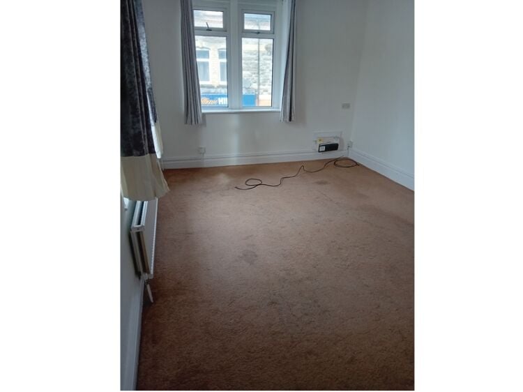 Established Laundry Business for Sale – Loyal Customers & Steady Income