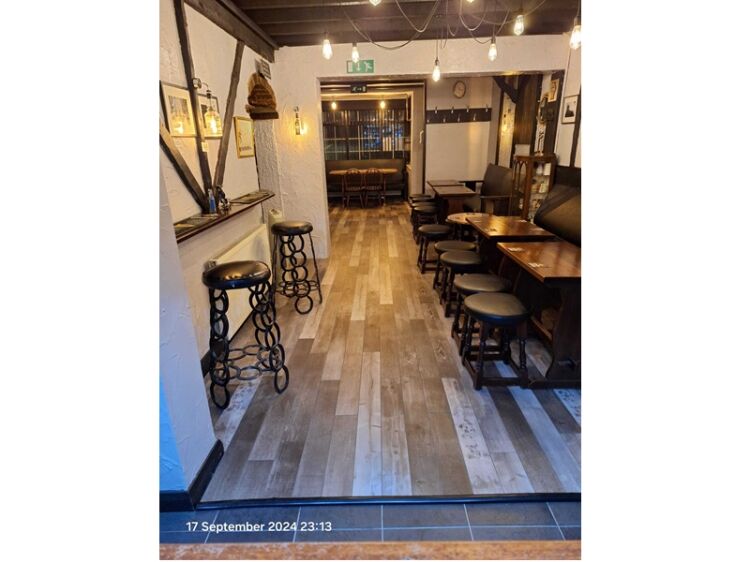 Seaside Resort Restaurant/Bar with Accommodation Photo 6