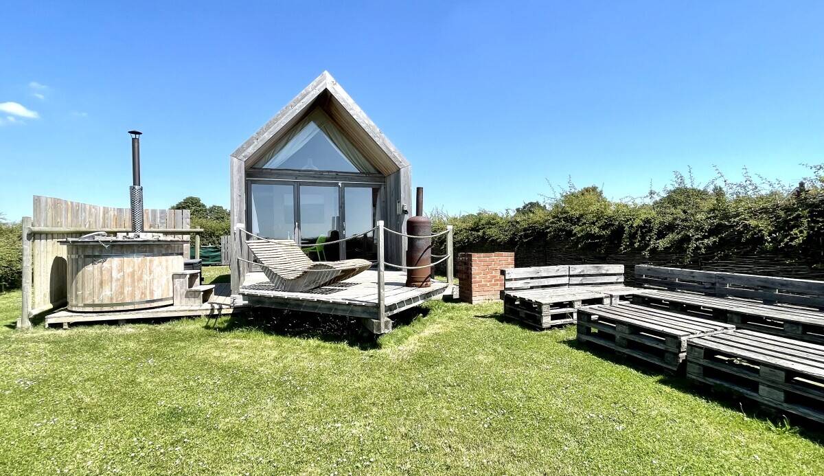 Glamping business for sale or long-term lease - self contained - well established - SE area