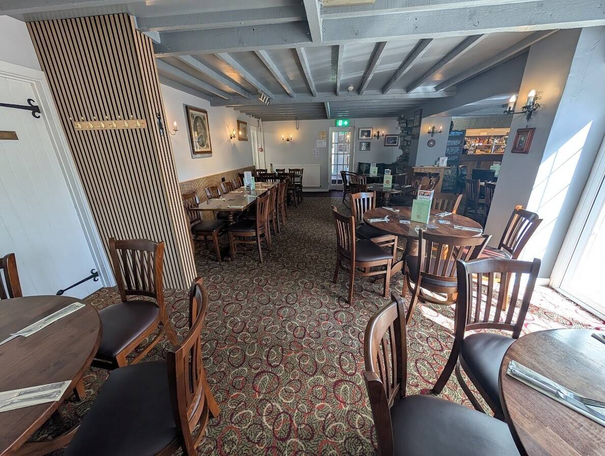 VALE OF GLAMORGAN - VILLAGE INN