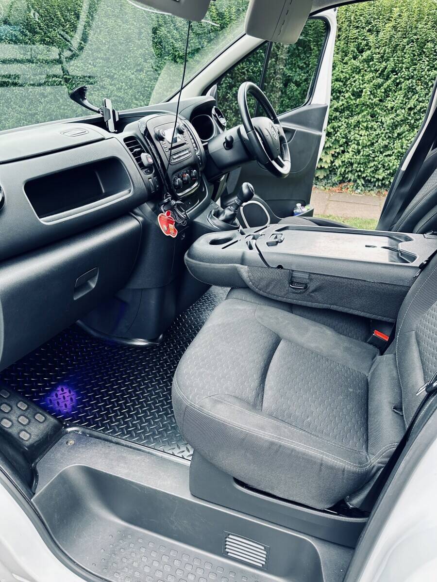 Window Cleaning Round/ Business For Sale in Manchester Photo 6