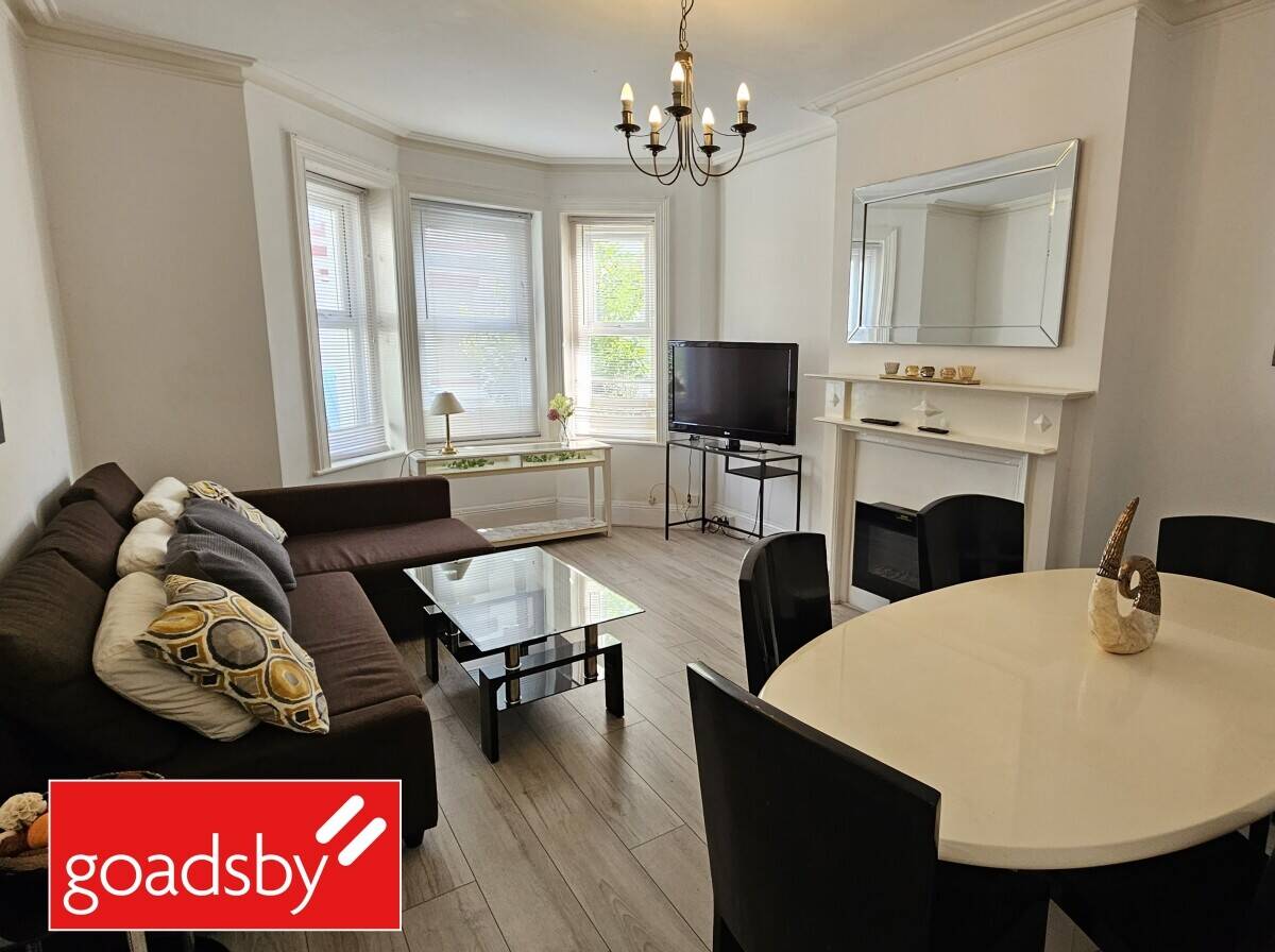 Established Airbnb Business Convenient Beach & Conference Centre