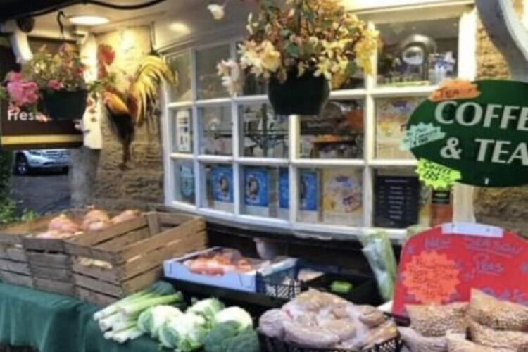 Grocery Store With Food Takeaway & Accommodation