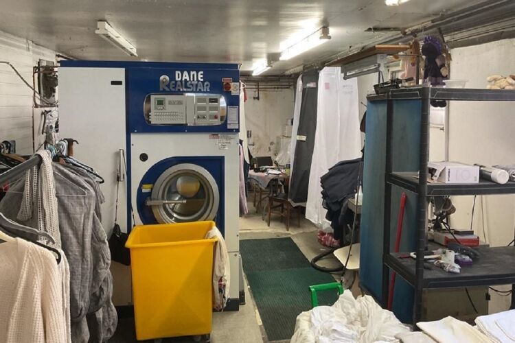 Freehold Dry Cleaning Specialist - Southport