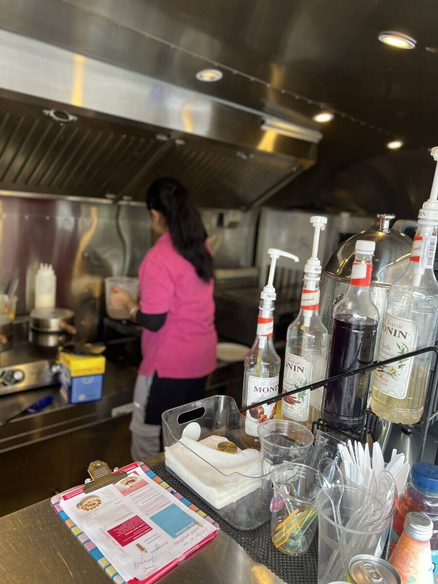 Drive Thru Donner & Dessert Business for Sale
