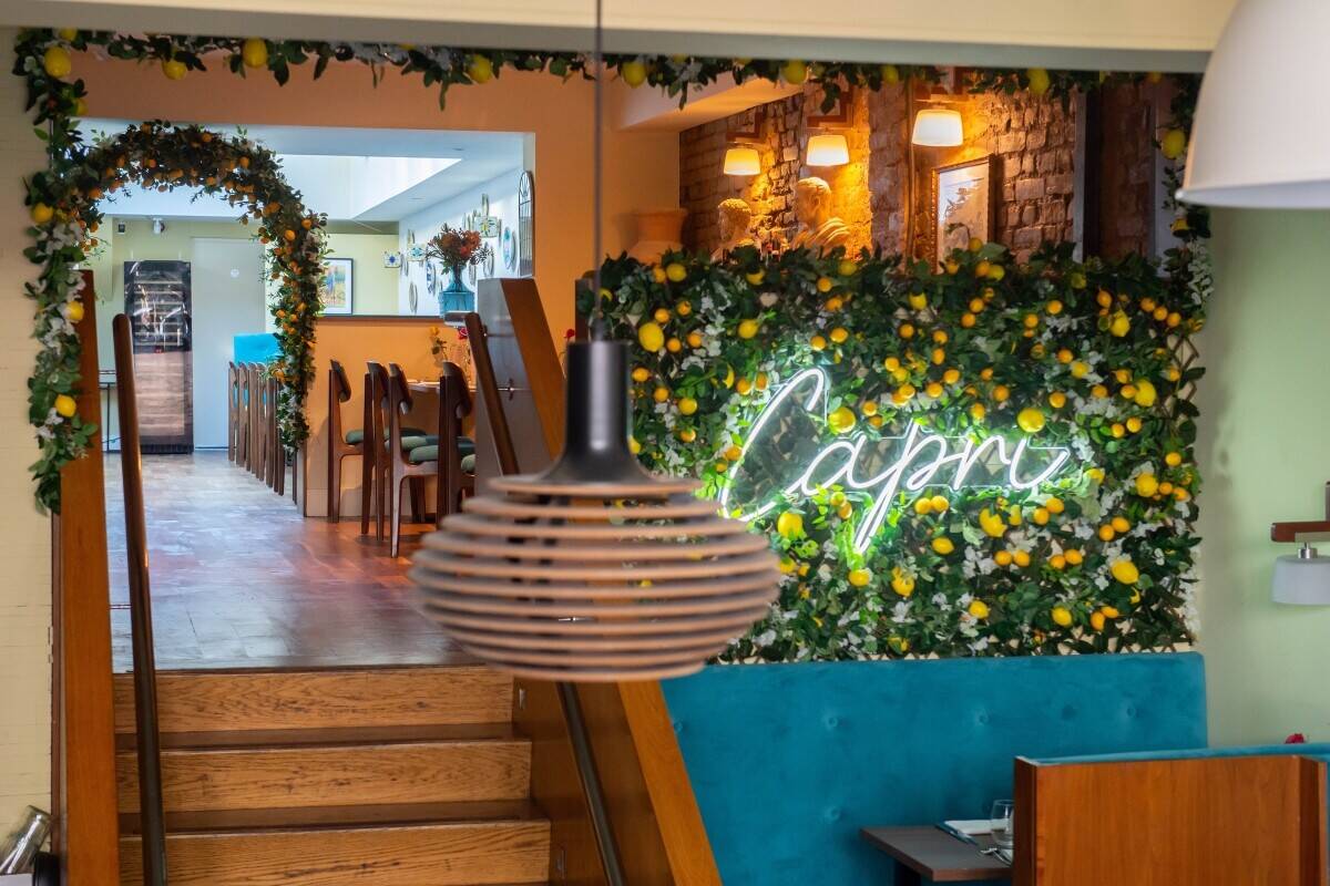 ITALIAN RESTAURANT & COCKTAIL BAR FULLY LICENSED IN A PRIME LOCATION WEST LONDON