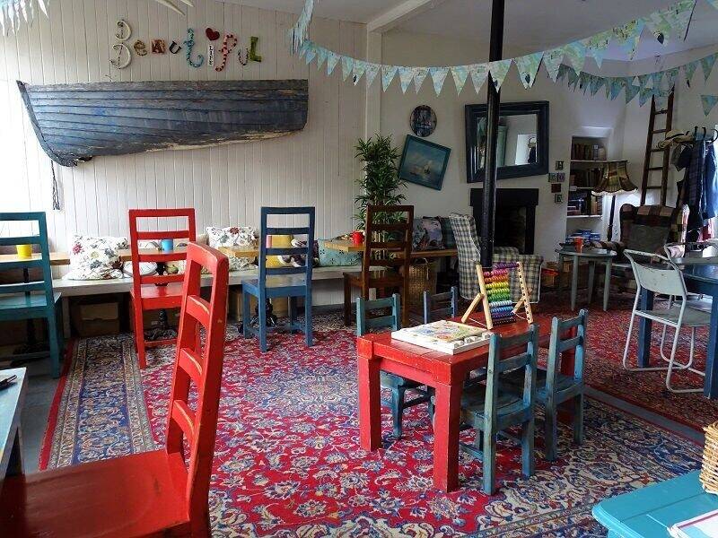 Quirky freehold coffee shop with additional flexible event space (ref 1386)