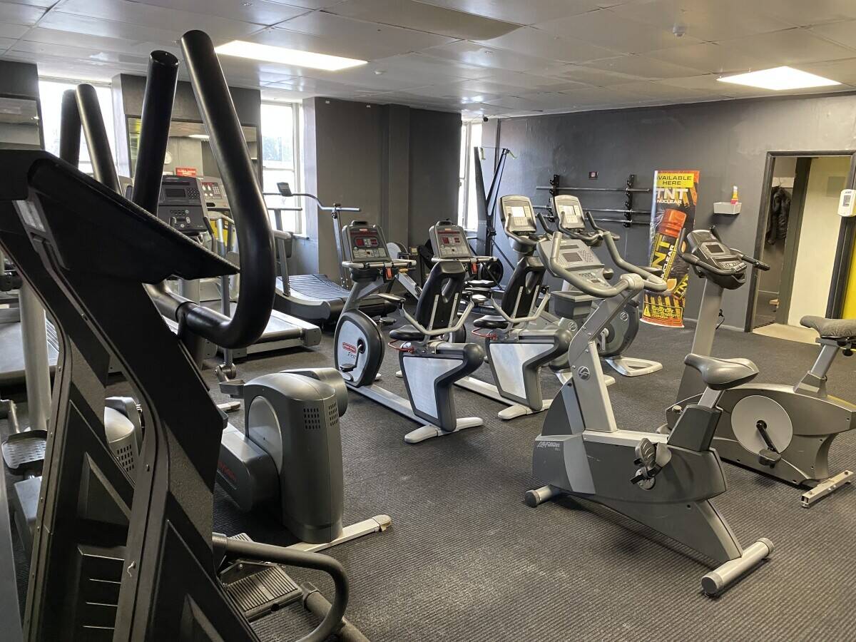 Refurbished Well Established Gym In Scarborough Photo 6