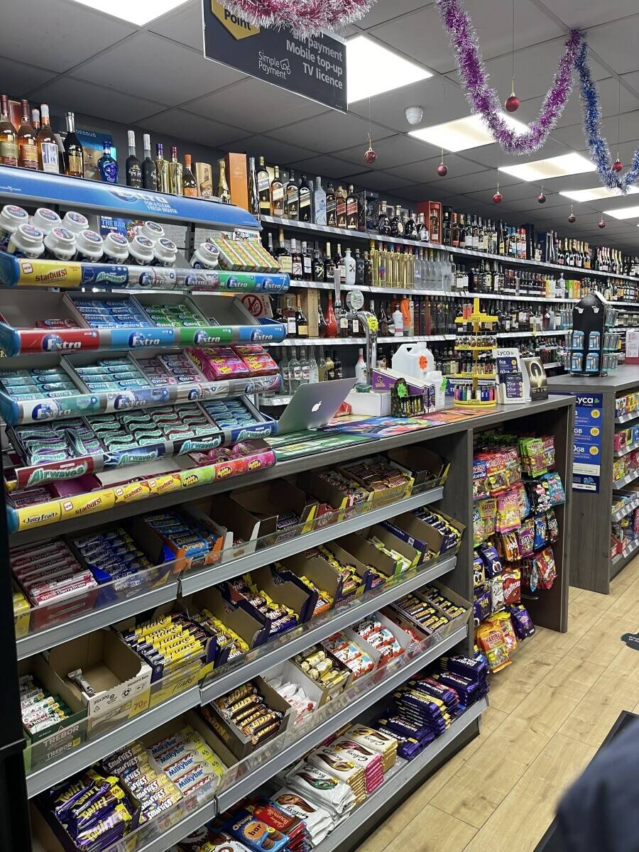 Off Licence for sale on busy Hagley Road with additional income Flat Photo 7