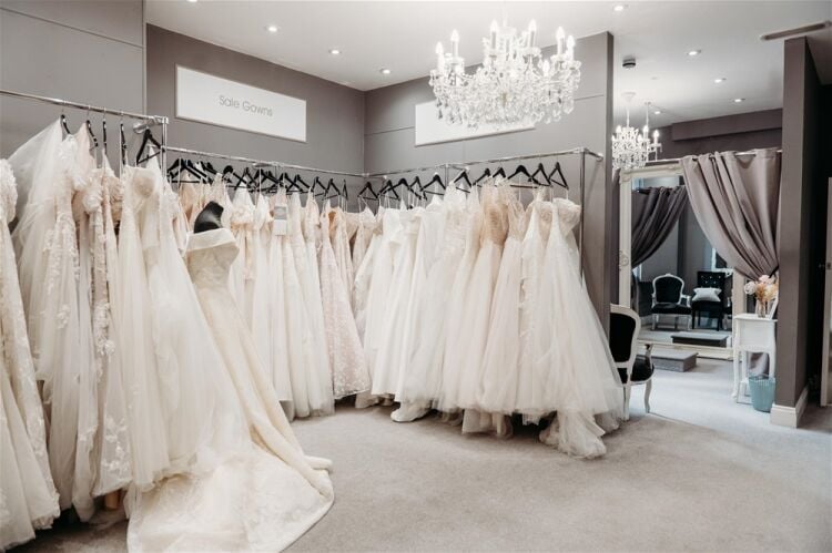 LUXURY BRIDAL GOWN BOUTIQUE Photo 6