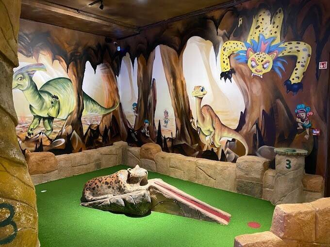 Crazy Mini Golf Course for sale in Harrow London - Highly rated with 4.8 stars on Google Photo 6