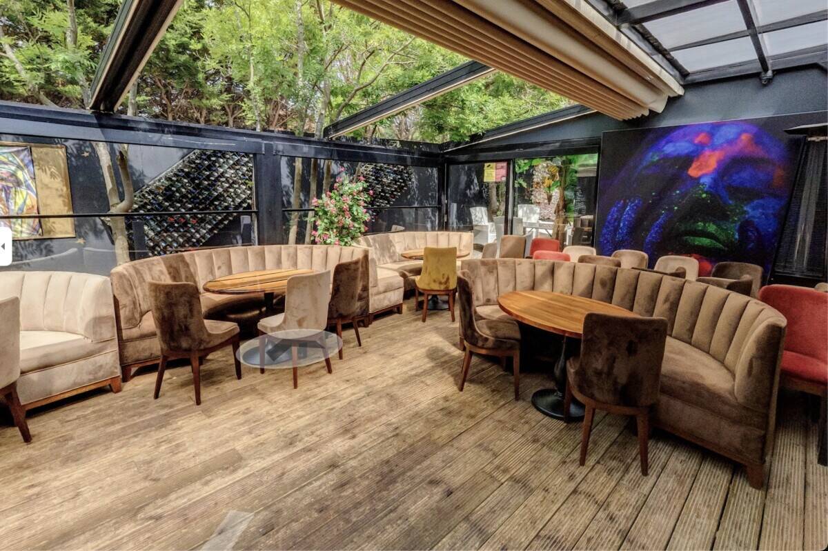 Turkish Restaurant for Sale in Loughton, Essex
