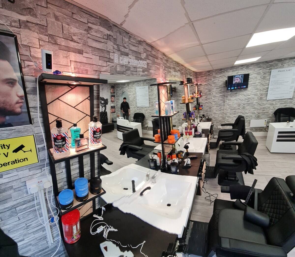Barber shop for sale in ELLESMERE PORT  Photo 6