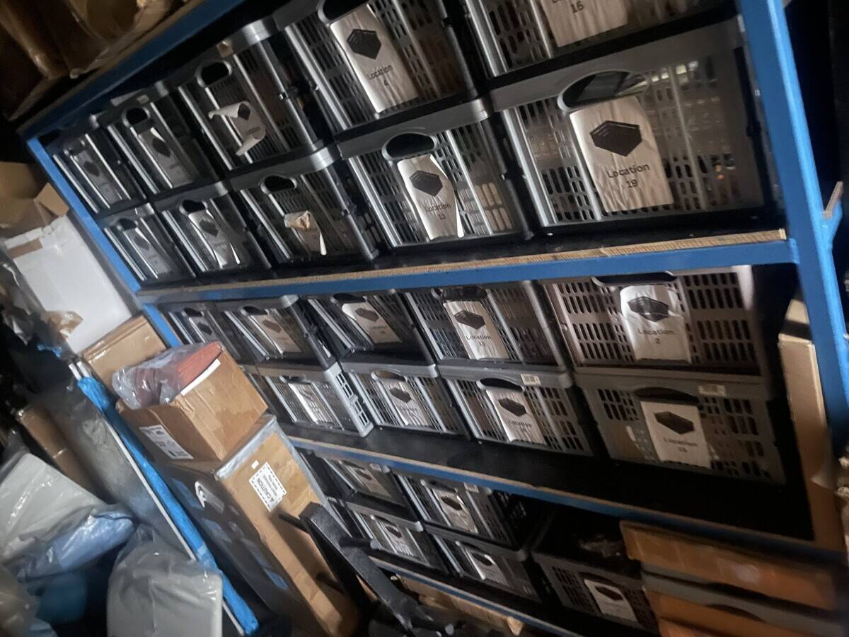 Wholesale business online