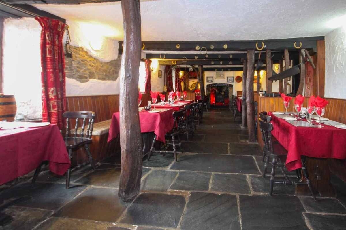 A Fantastic Owner Operated Hotel & Inn Photo 6