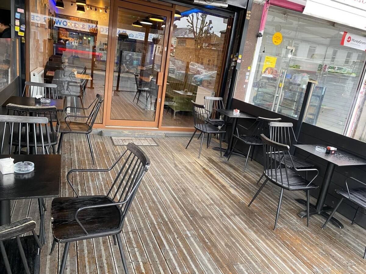 A fully refurbished shisha lounge, events bar, snooker