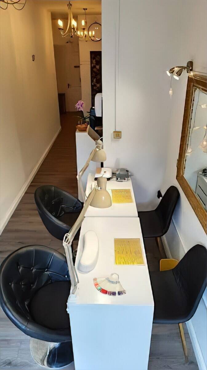 Beauty Salon to rent