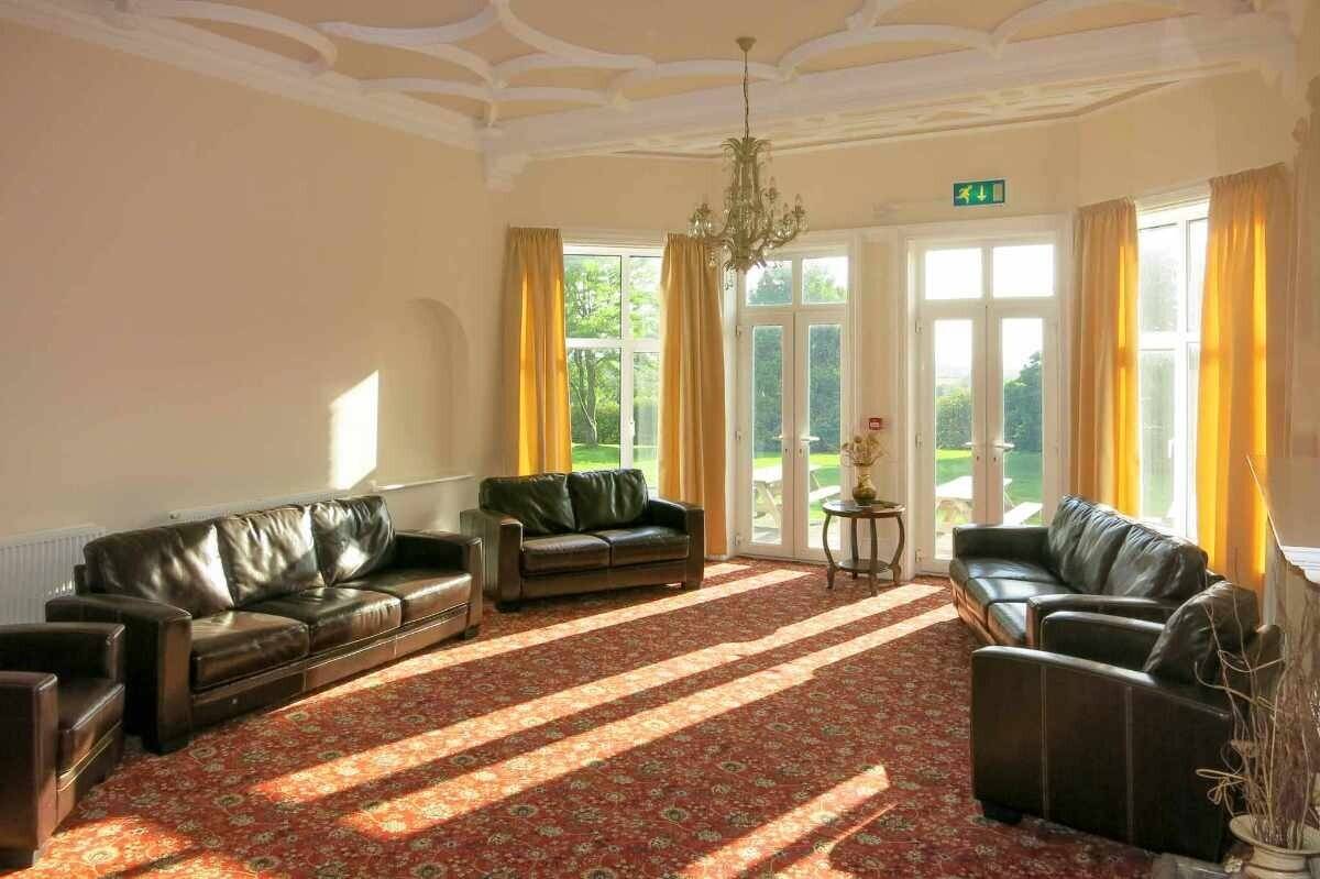 A beautiful & successful, period-styled 14-bedroom hotel