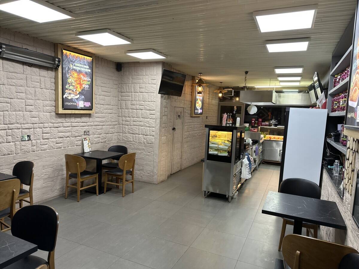 Popular Turkish Restaurant For Sale in Green Lanes Haringey Photo 6