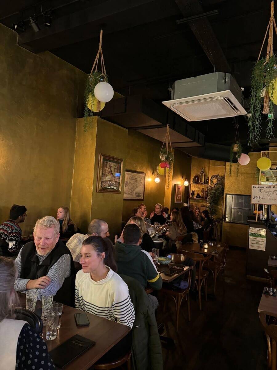 Finest Indian restaurant for sale in London