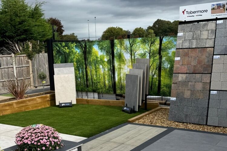 Garden & Outdoor Landscaping Specialist - Cheshire
