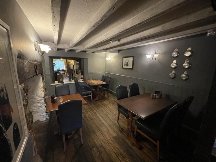 One of Devon’s Finest Country Pubs For Sale in Paignton