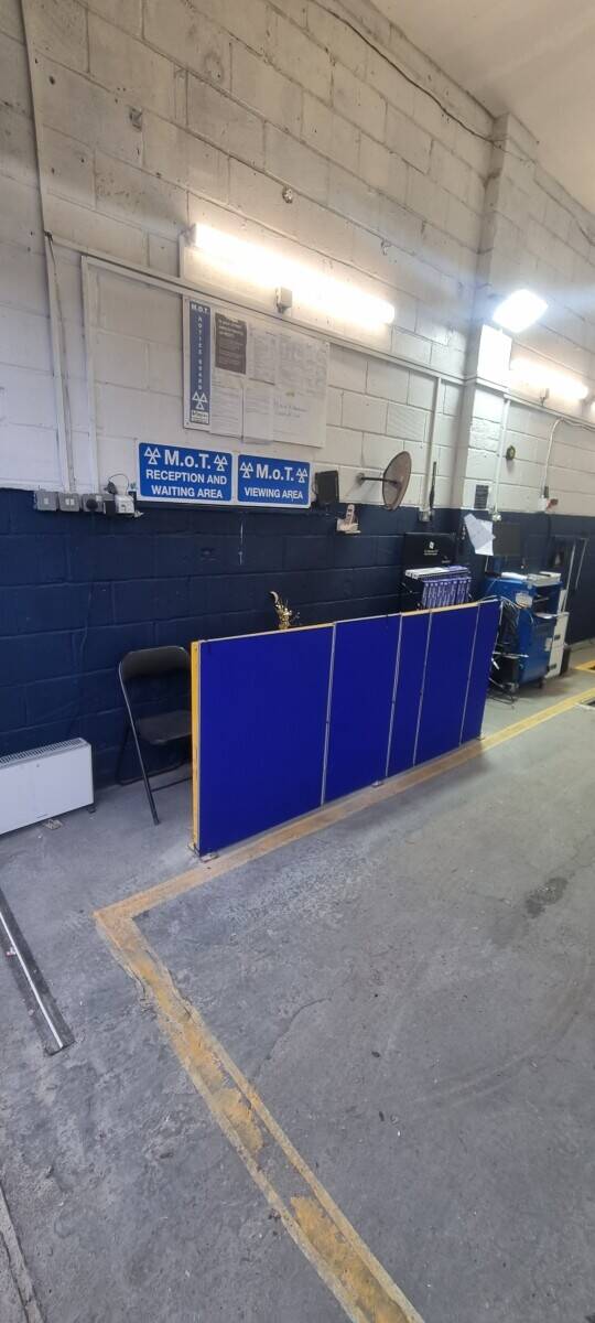 Running MOT Car Garage in West London, Highly profitable Commercial area Photo 7