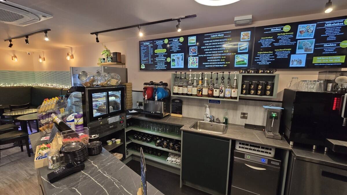 Charming Café for Sale in Glossop: Prime Location & Stunning Building