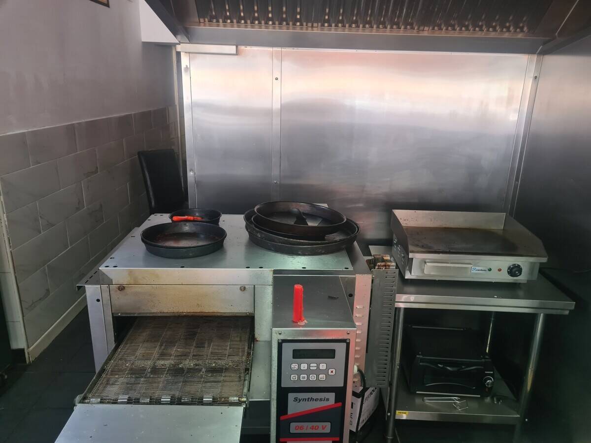 Takeaway & Fish and chip shop for sale in West Bromwich, West Midlands Photo 6