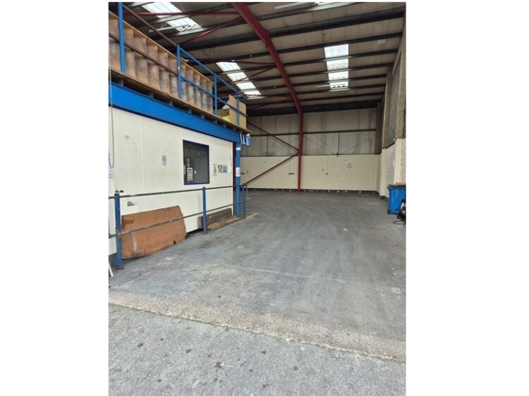 Well Established Haulage & Courier Business For Sale Photo 6