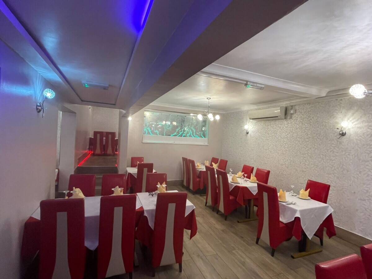 Indian restaurant and takeaway lease for sale in Stafford, Staffordshire Photo 7