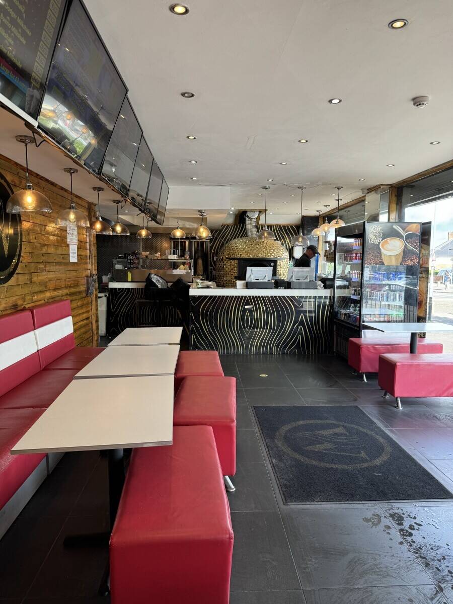 Italian pizza restaurant
