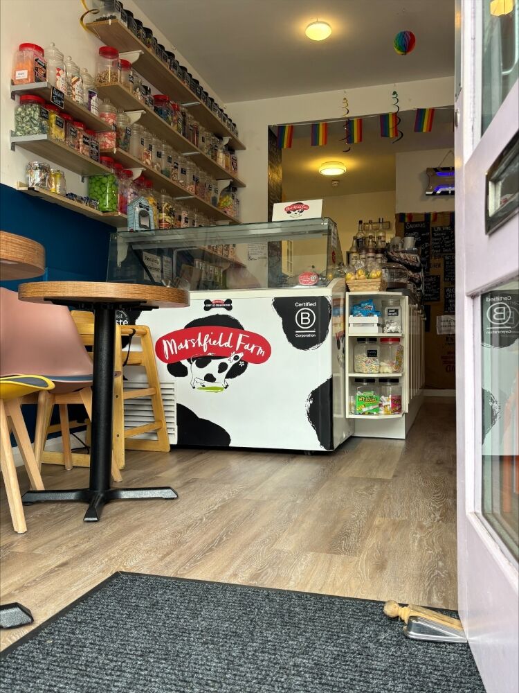 Cosy Café, Tea Room & Confectioners – Southam