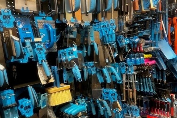 Hardware Store & Plumbing Suppliers - Lincs Photo 6