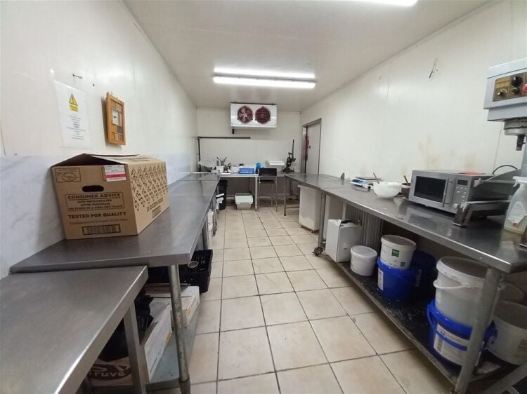 Bakers & Confectioners For Sale in Mansfield Photo 6