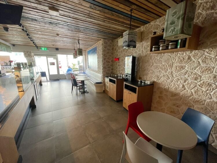 Premium Town Centre Restaurant/Takeaway