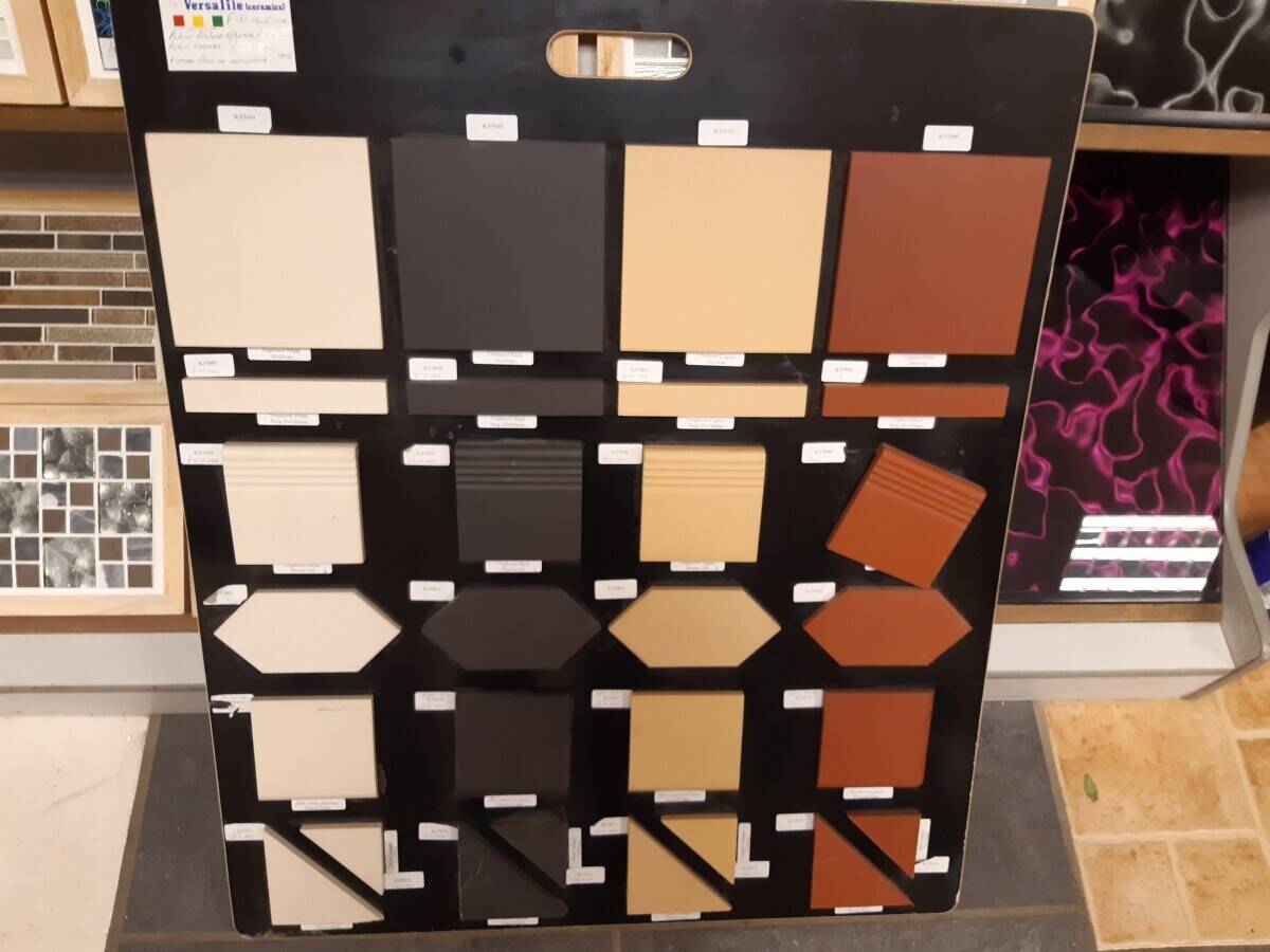 Ceramic tile showroom in Haslemere  Photo 6